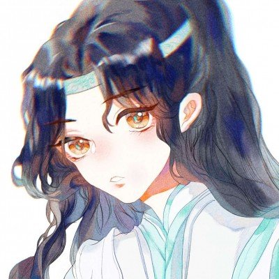 校方回应学生淋雨彩排老师撑伞看